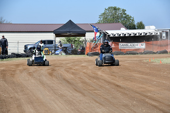 FSHE-0121 - Mower Racing 0121