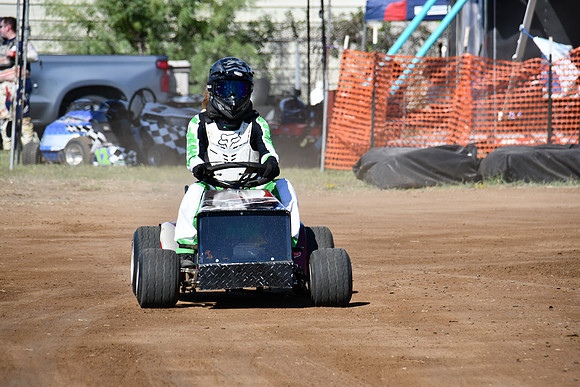 FSHE-0099 - Mower Racing 0099