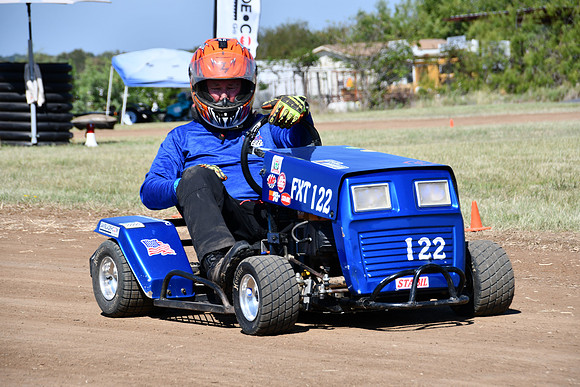 FSHE-0210 - Mower Racing 0210
