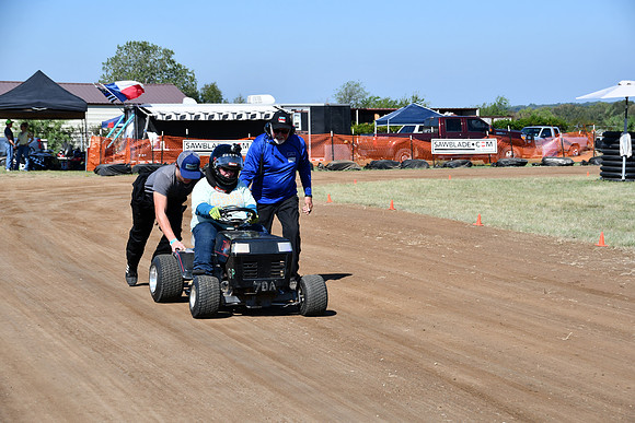 FSHE-0127 - Mower Racing 0127