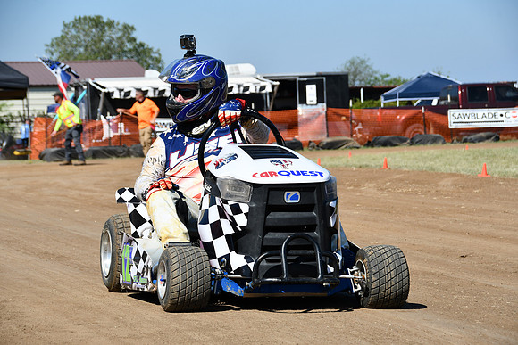 FSHE-0207 - Mower Racing 0207