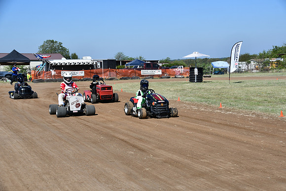 FSHE-0144 - Mower Racing 0144