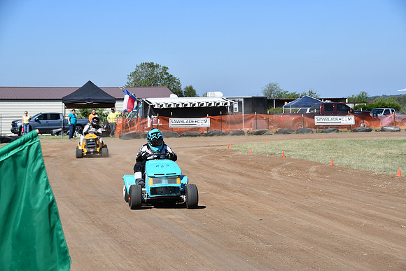 FSHE-0186 - Mower Racing 0186