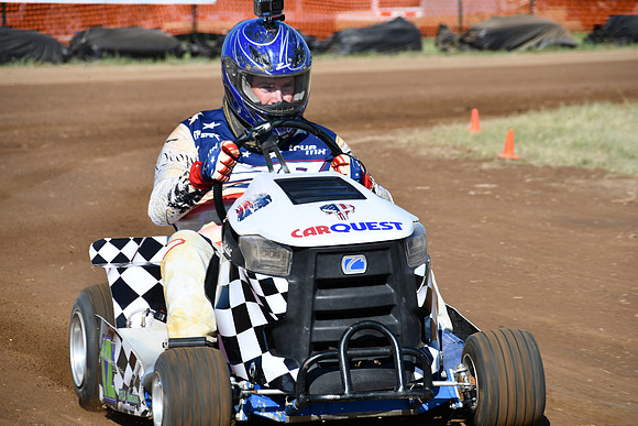 FSHE-0054 - Mower Racing 0054