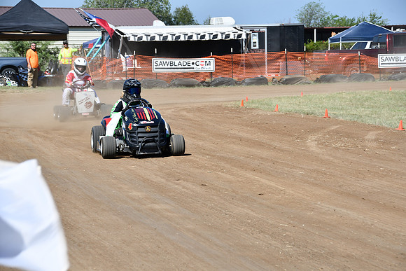 FSHE-0174 - Mower Racing 0174