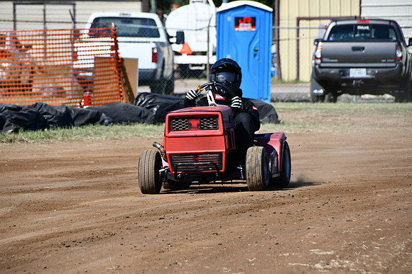 FSHE-0110 - Mower Racing 0110