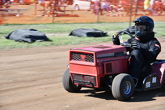FSHE-0116 - Mower Racing 0116