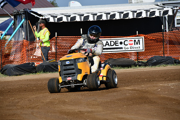 FSHE-0067 - Mower Racing 0067