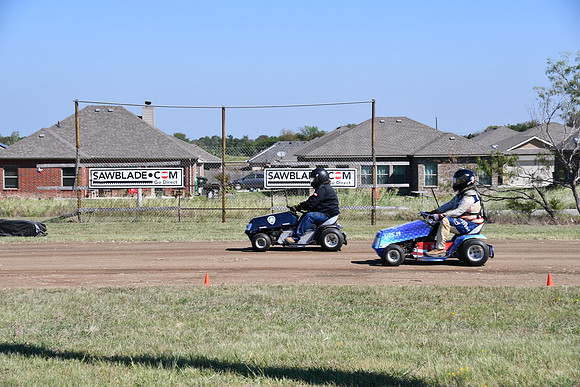 FSHE-0132- Mower Racing 0132