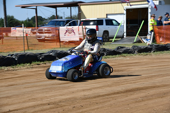FSHE-0135 - Mower Racing 0135