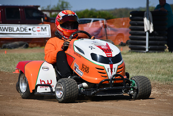 FSHE-0211 - Mower Racing 0211