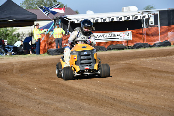 FSHE-0064 - Mower Racing 0064