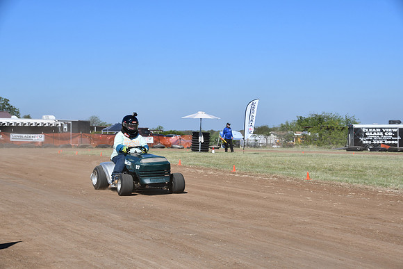 FSHE-0196- Mower Racing 0196