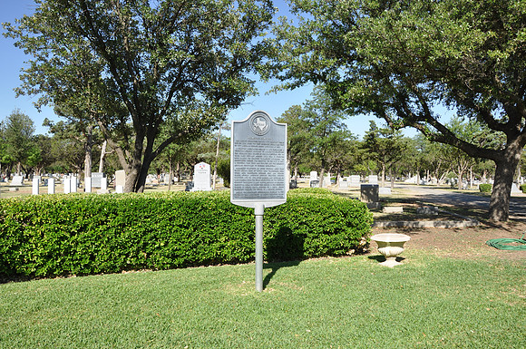 Fairmount Cemetery