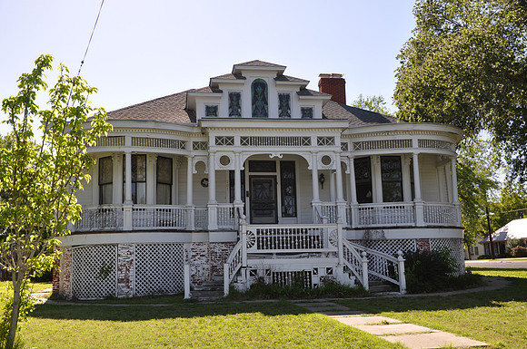 1874 Gus Cranz Mansion