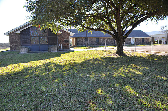 Lone Oak Baptist Church