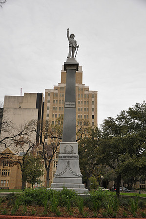 Confederate Memorial 01