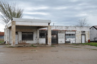 Old Gas Station - Falls County 0001