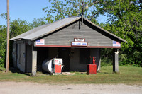 Old Gas Station - Fayette County 0002
