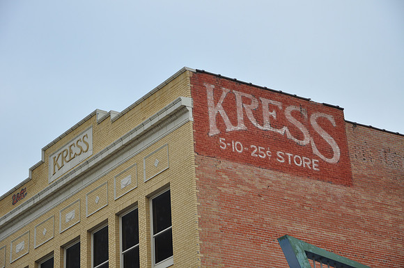 Kress - Del Rio