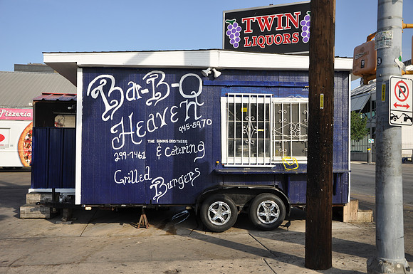 Bar-B-Q Heaven