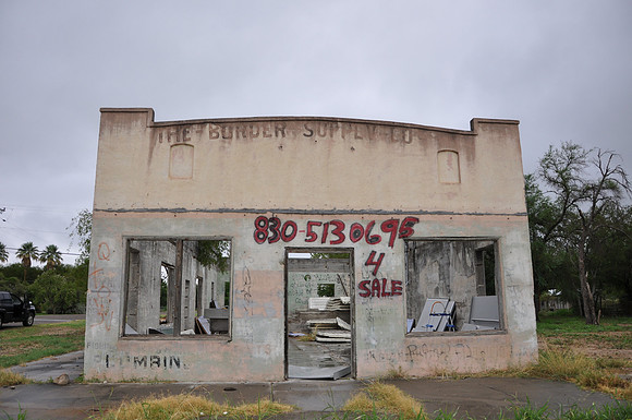 Border Supply Co. 0002 - Quemodo