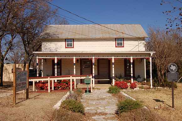 Vogel Sunday House