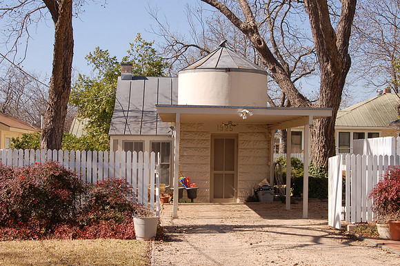 Weber "Das Keller Haus"