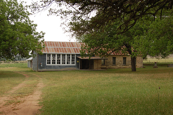 Williams Creek School