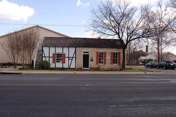Mueller-Petmecky House