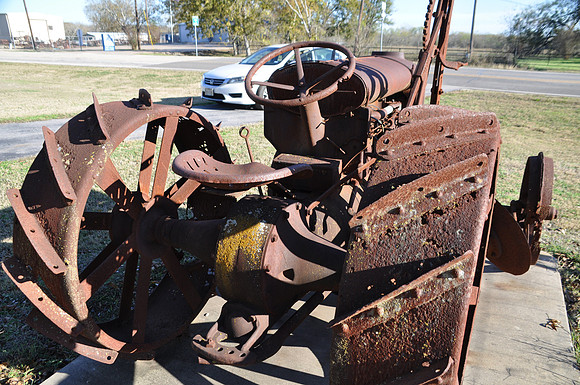 Fordson Tractor - Burleson County 0001d