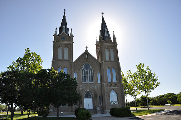 Holy Trinity Catholic Church 0001