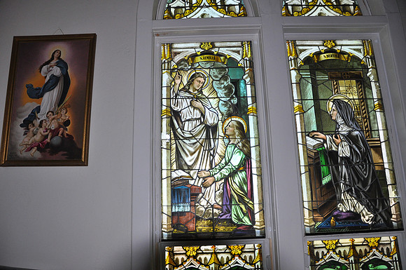Holy Trinity Catholic Church 0004