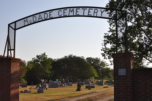 McDade Cemetery