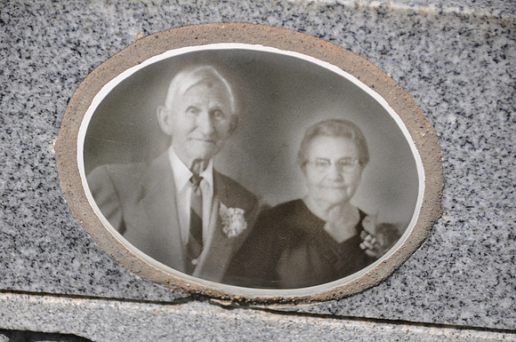 Fernau, Annie L.