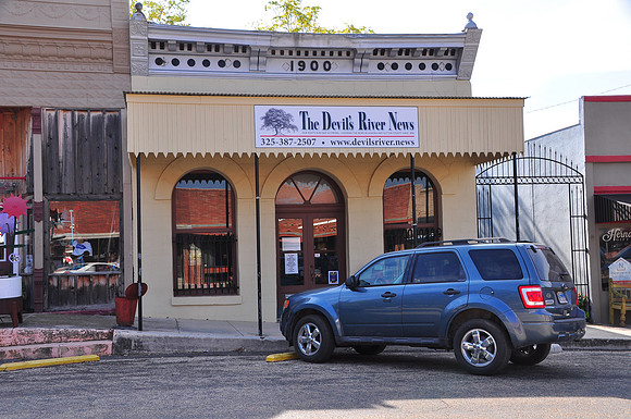 Building - 1900 - Sutton County 0001