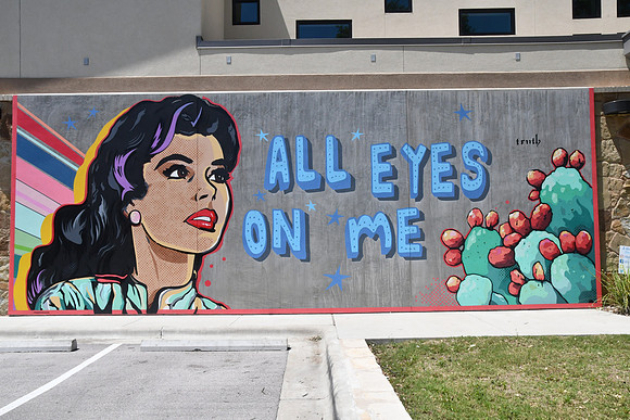 All Eyes on Me 0001